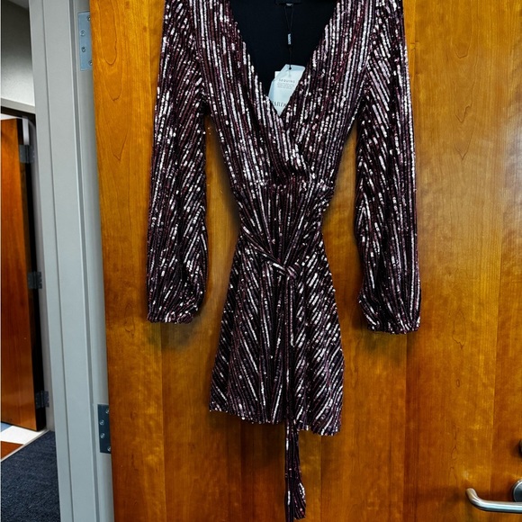 Elegant Bardot Sequin Wrap Dress - Picture 2 of 8